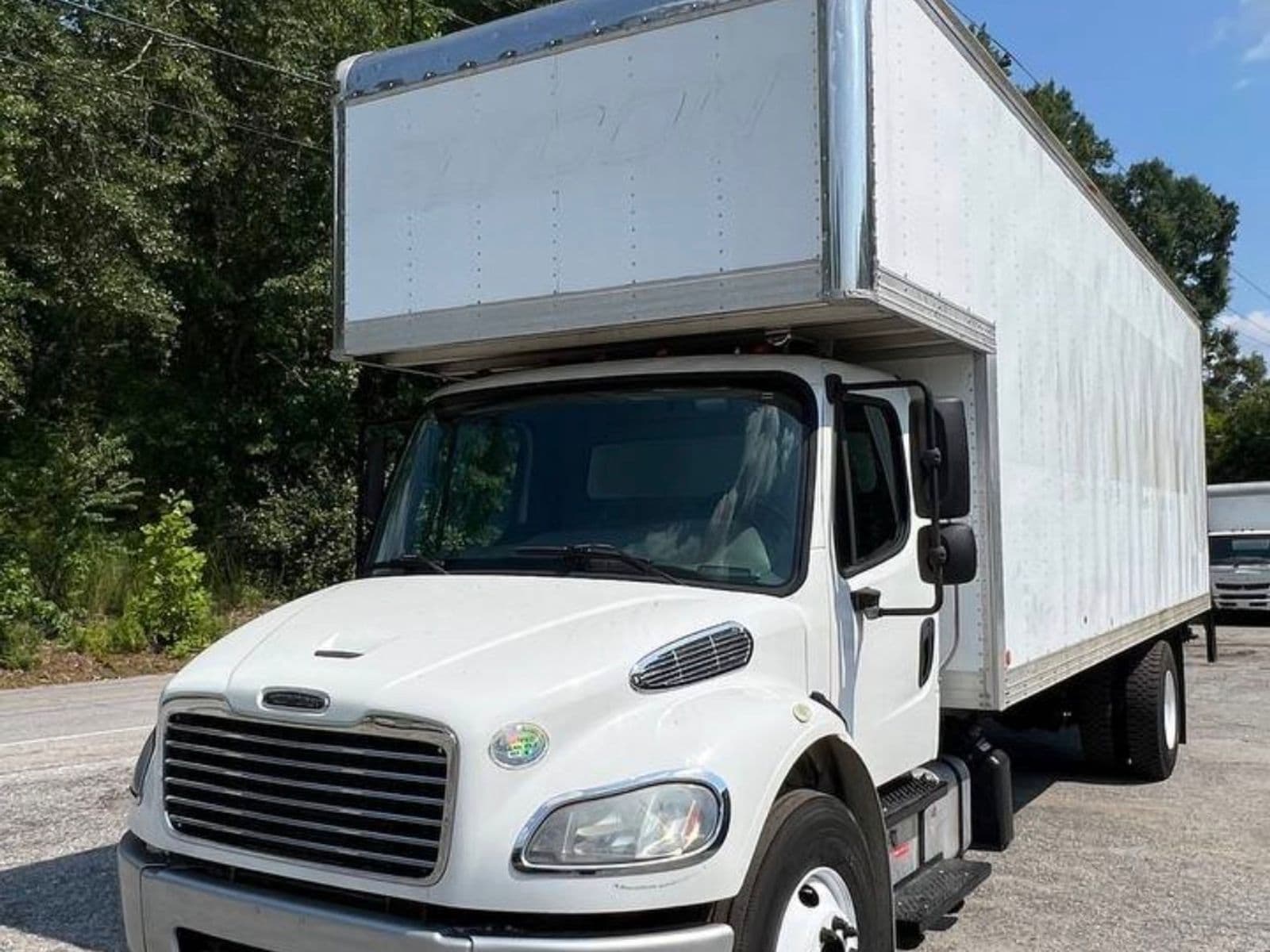 2023 Freightliner M2