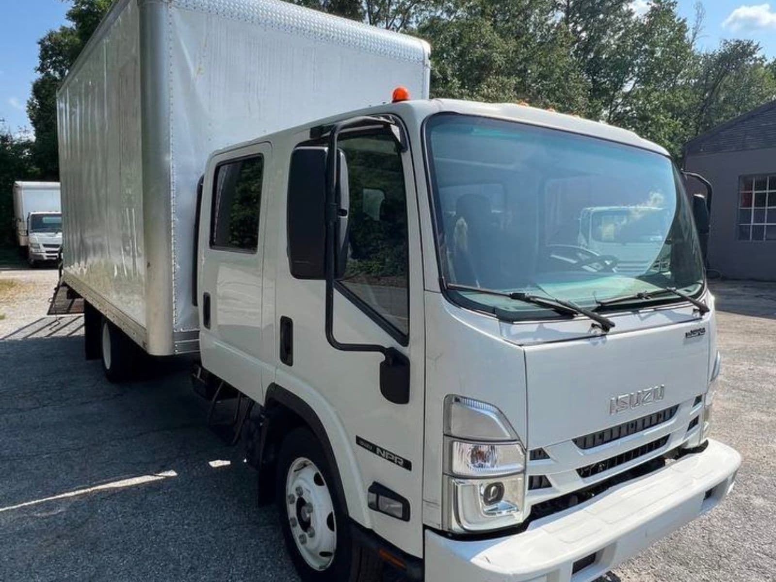 2024 Isuzu NPR